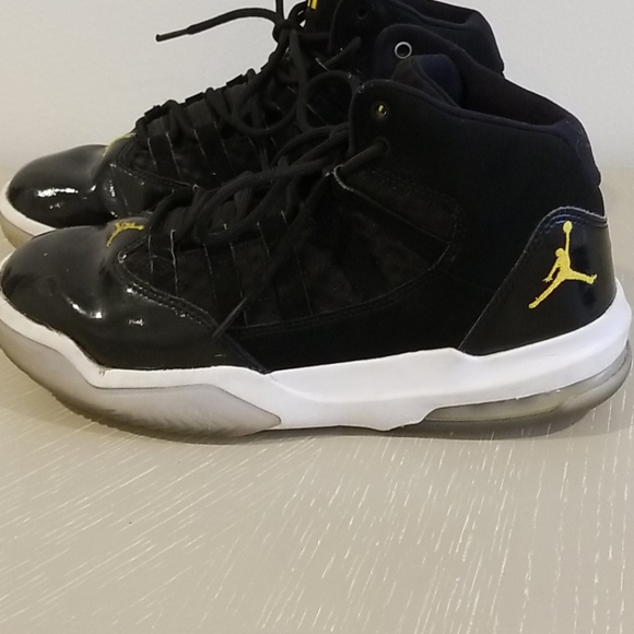 Jordan Other - Jordan Max Aura Sneakers